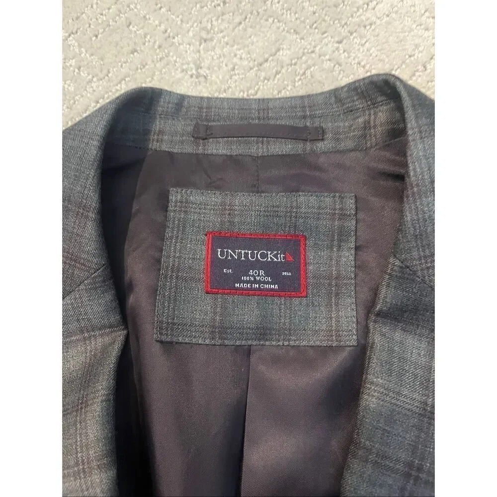 UNTUCKit Men’s 100% Wool Sportscoat